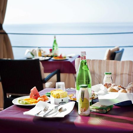 Hotel Villa Iulia Вентотене Екстер'єр фото