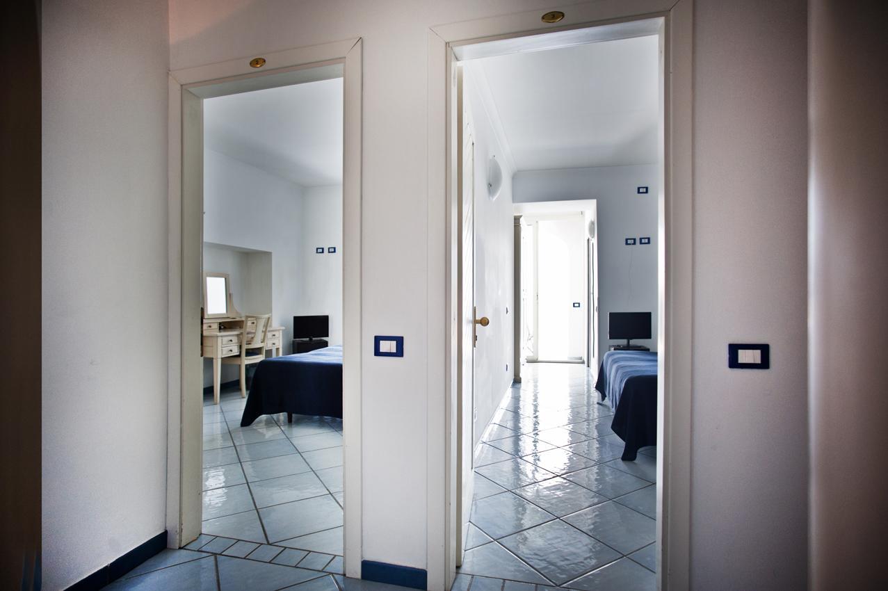 Hotel Villa Iulia Вентотене Екстер'єр фото